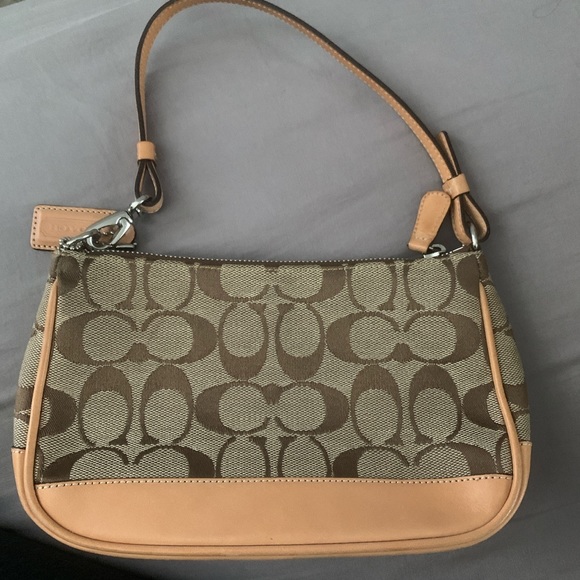 Coach Handbags - Signature classic tan coach demi baguette
